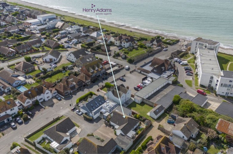 Click the photo for more details of Watersedge Gardens, West Wittering, PO20