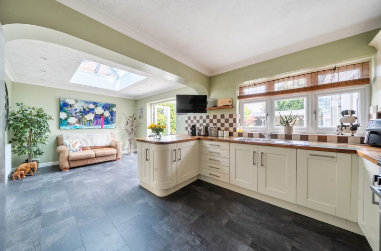 Images for Windsor Close, West Meads, PO21