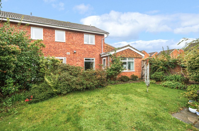 Images for Crundles, Petersfield, GU31