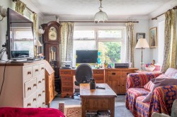 Images for Crundles, Petersfield, GU31
