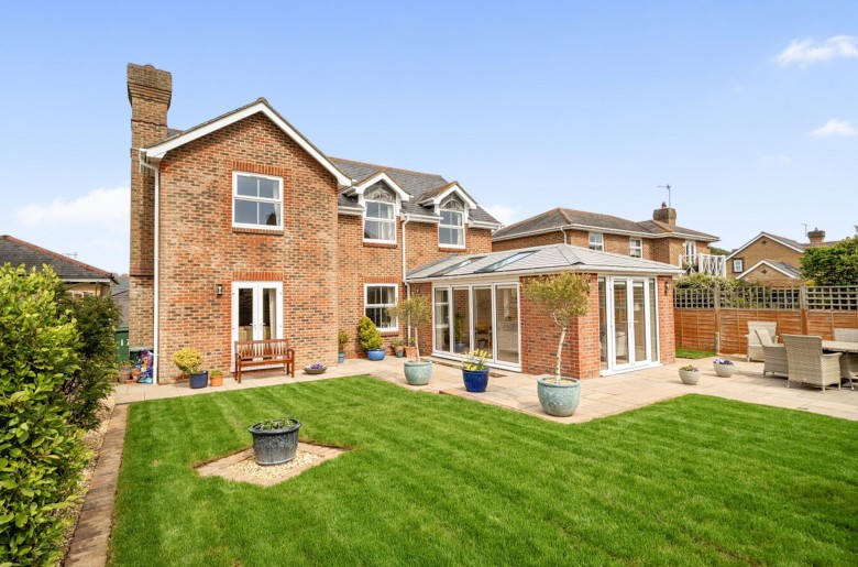 Click the photo for more details of Marquis Way, Aldwick, PO21