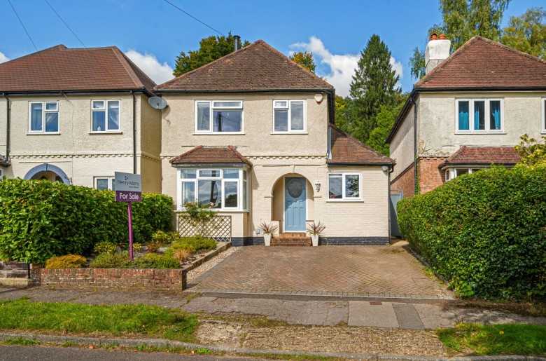 Click the photo for more details of Fir Tree Avenue, Haslemere, GU27