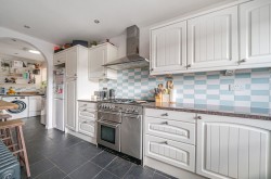Images for Fir Tree Avenue, Haslemere, GU27