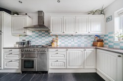 Images for Fir Tree Avenue, Haslemere, GU27