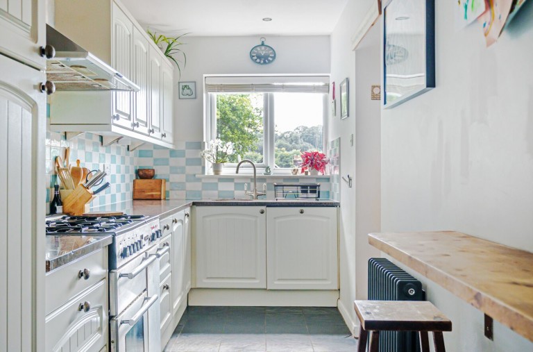 Images for Fir Tree Avenue, Haslemere, GU27