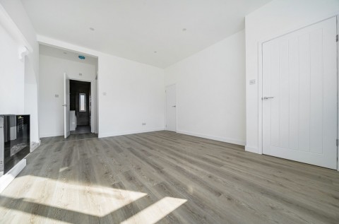 Click the photo for more details of Collyer Avenue, Bognor Regis, PO21