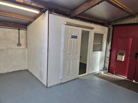 Click the photo for more details of Dallinghoo, Nr Woodbridge, Suffolk