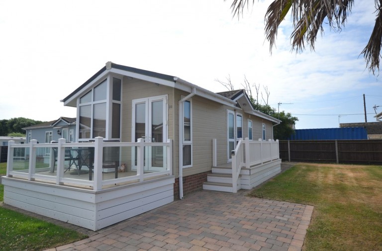 View Full Details for Warners Lane, Selsey, PO20