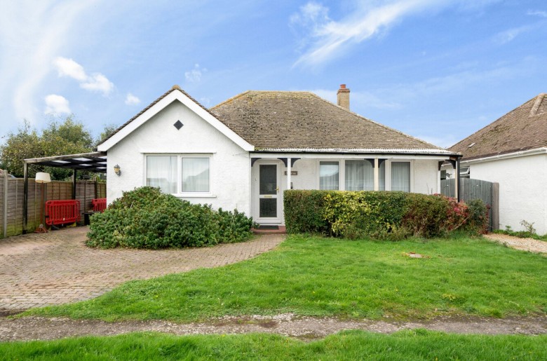 Click the photo for more details of Orchard Avenue, Selsey, PO20