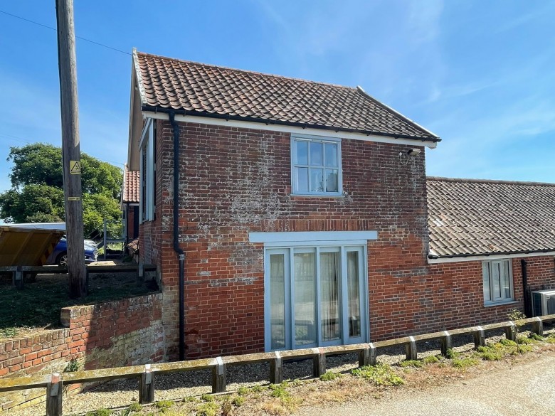 Click the photo for more details of Gedgrave, Woodbridge, Suffolk 