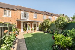 Images for Sir Geoffrey Todd Walk, Kings Drive, GU29