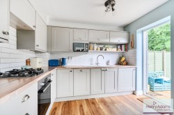 Images for Thorn Close, Petersfield, GU31