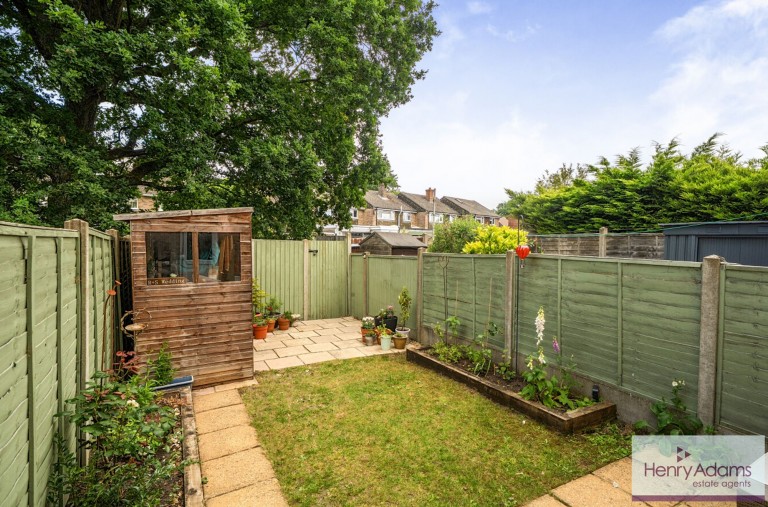 Images for Thorn Close, Petersfield, GU31