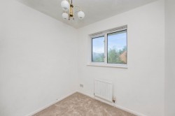 Images for Ropeland Way, Horsham, RH12