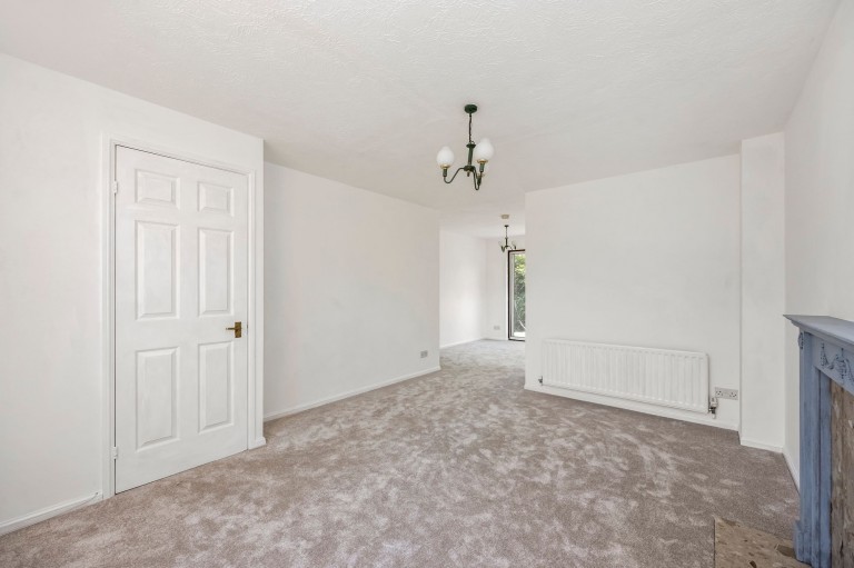 Images for Ropeland Way, Horsham, RH12