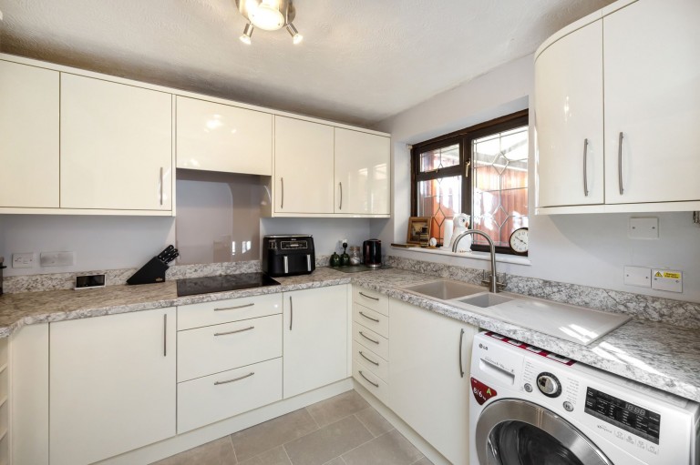 Images for Tanyard Close, Horsham, RH13