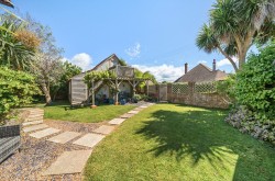 Images for 3 Beach Gardens, Selsey, PO20