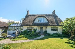 Images for 3 Beach Gardens, Selsey, PO20