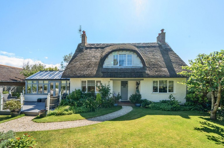 Images for 3 Beach Gardens, Selsey, PO20