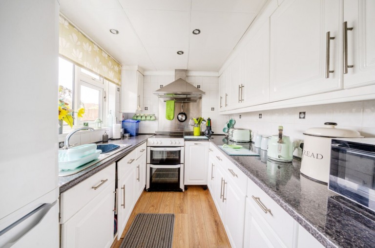 Images for Grafton Road, Selsey, PO20