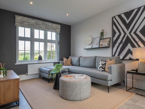 Click the photo for more details of Bartons Road, Havant, PO9