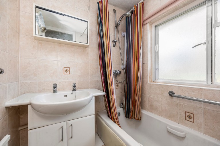 Images for St. Leonards Road, Horsham, RH13