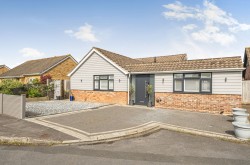 Images for Yeomans Acre, Aldwick, PO21