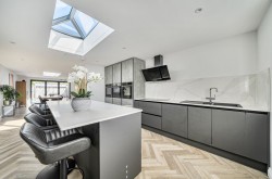 Images for Yeomans Acre, Aldwick, PO21