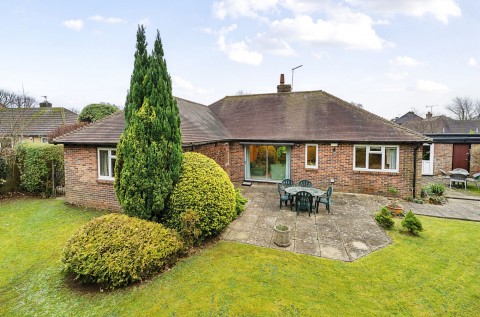 Click the photo for more details of Hunters Way, Chichester, PO19