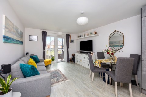 Click the photo for more details of The Boulevard, Horsham, RH12