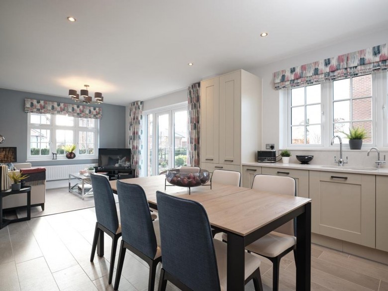 Click the photo for more details of Graylingwell Drive, Chichester, PO19