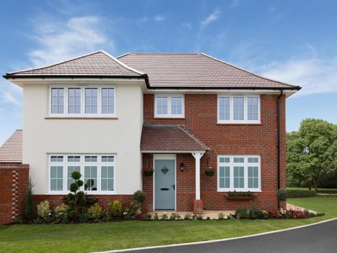 Click the photo for more details of Graylingwell Drive, Chichester, PO19