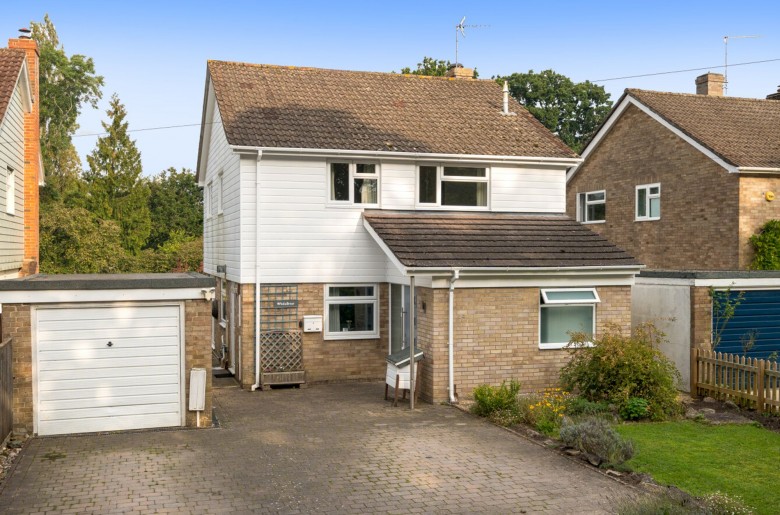 Click the photo for more details of Nyewood, Petersfield, GU31