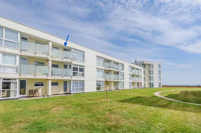 Click the photo for more details of Shore Road, East Wittering, PO20