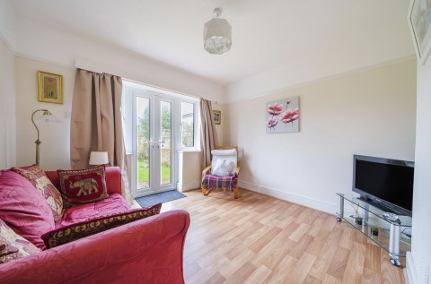 Click the photo for more details of Halliwick Gardens, Felpham, PO22