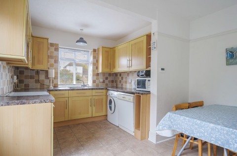 Click the photo for more details of Halliwick Gardens, Felpham, PO22