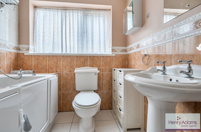 Images for South Road, Horndean, PO8