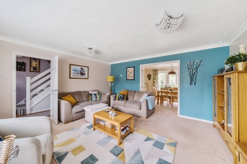 Click the photo for more details of Hormare Crescent, Storrington, RH20