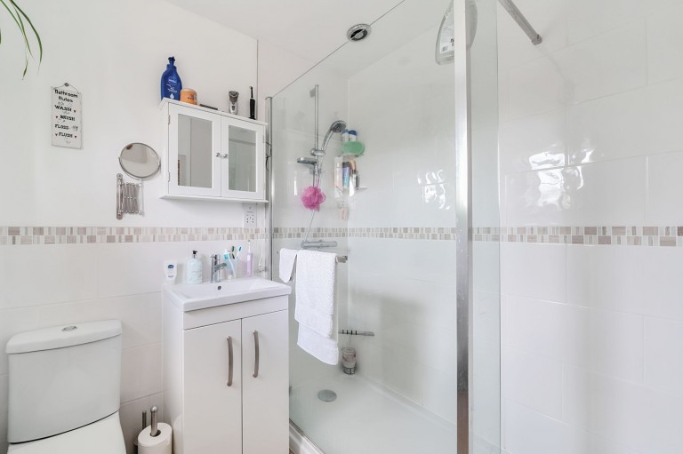 Images for Hormare Crescent, Storrington, RH20
