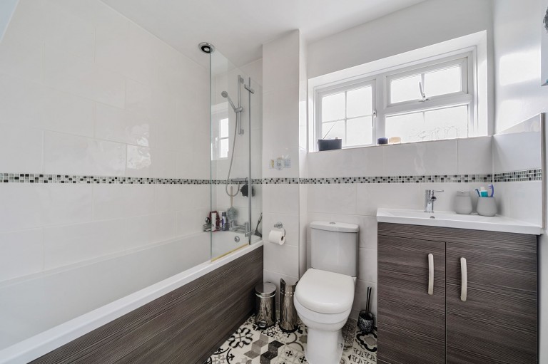 Images for Hormare Crescent, Storrington, RH20
