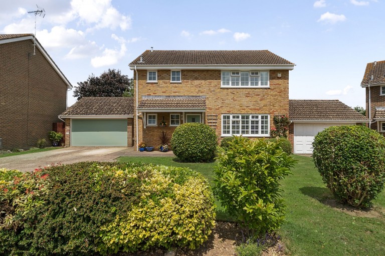 Images for Hormare Crescent, Storrington, RH20