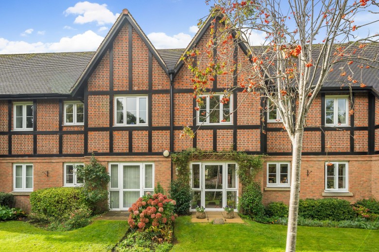 Click the photo for more details of Meadowside, Storrington, RH20