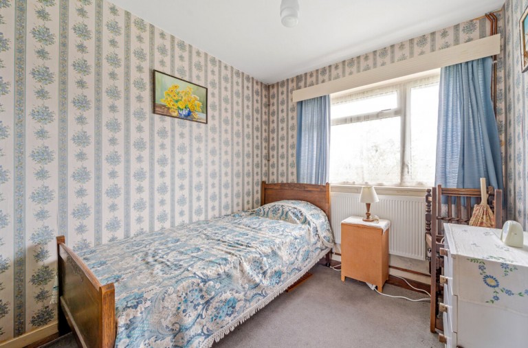 Images for Southdean Drive, Middleton-On-Sea, PO22