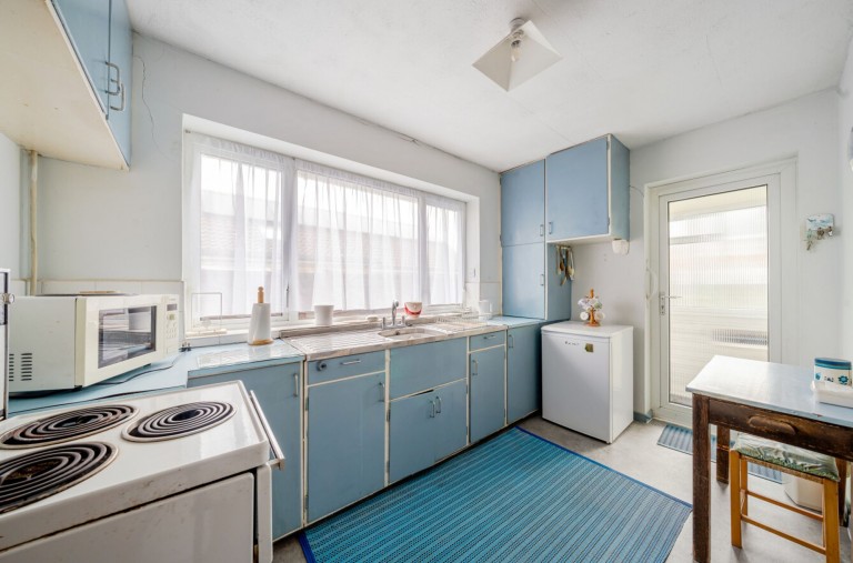 Images for Southdean Drive, Middleton-On-Sea, PO22