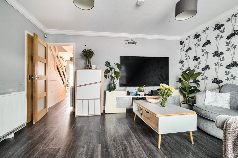 Images for Tufts Field, Midhurst, GU29