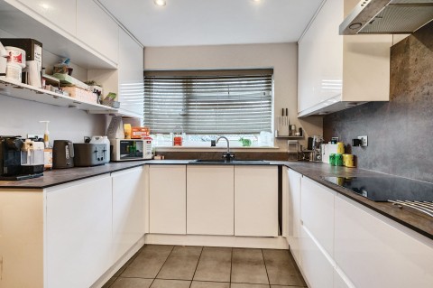 Click the photo for more details of Tufts Field, Midhurst, GU29