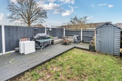 Images for Tufts Field, Midhurst, GU29