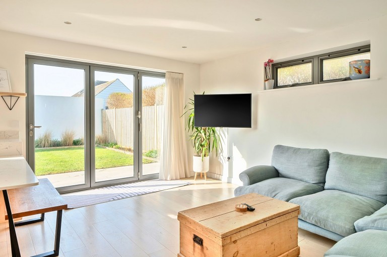 Images for Seafields, Bracklesham Bay, PO20