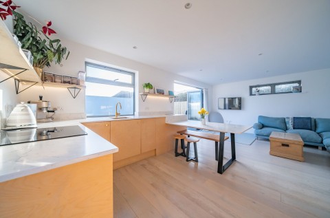 Click the photo for more details of Seafields, Bracklesham Bay, PO20