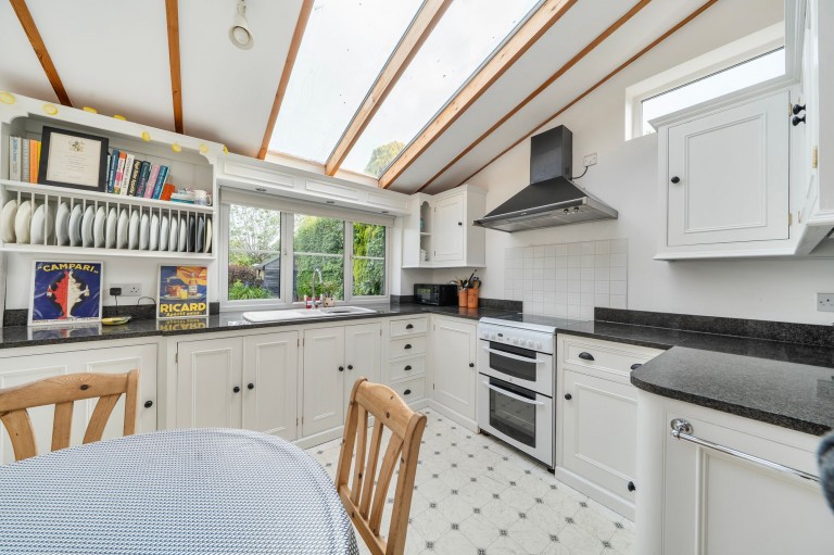 Images for First Avenue, Emsworth, PO10
